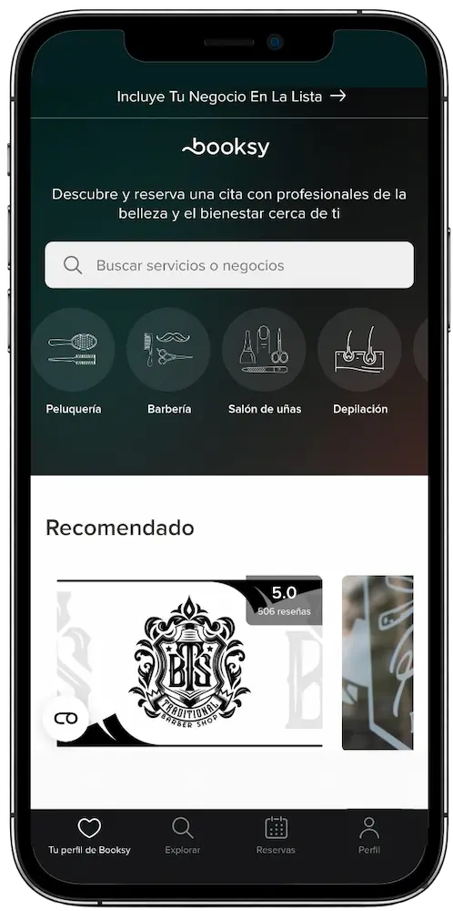 iPhone mostrando la app de Booksy